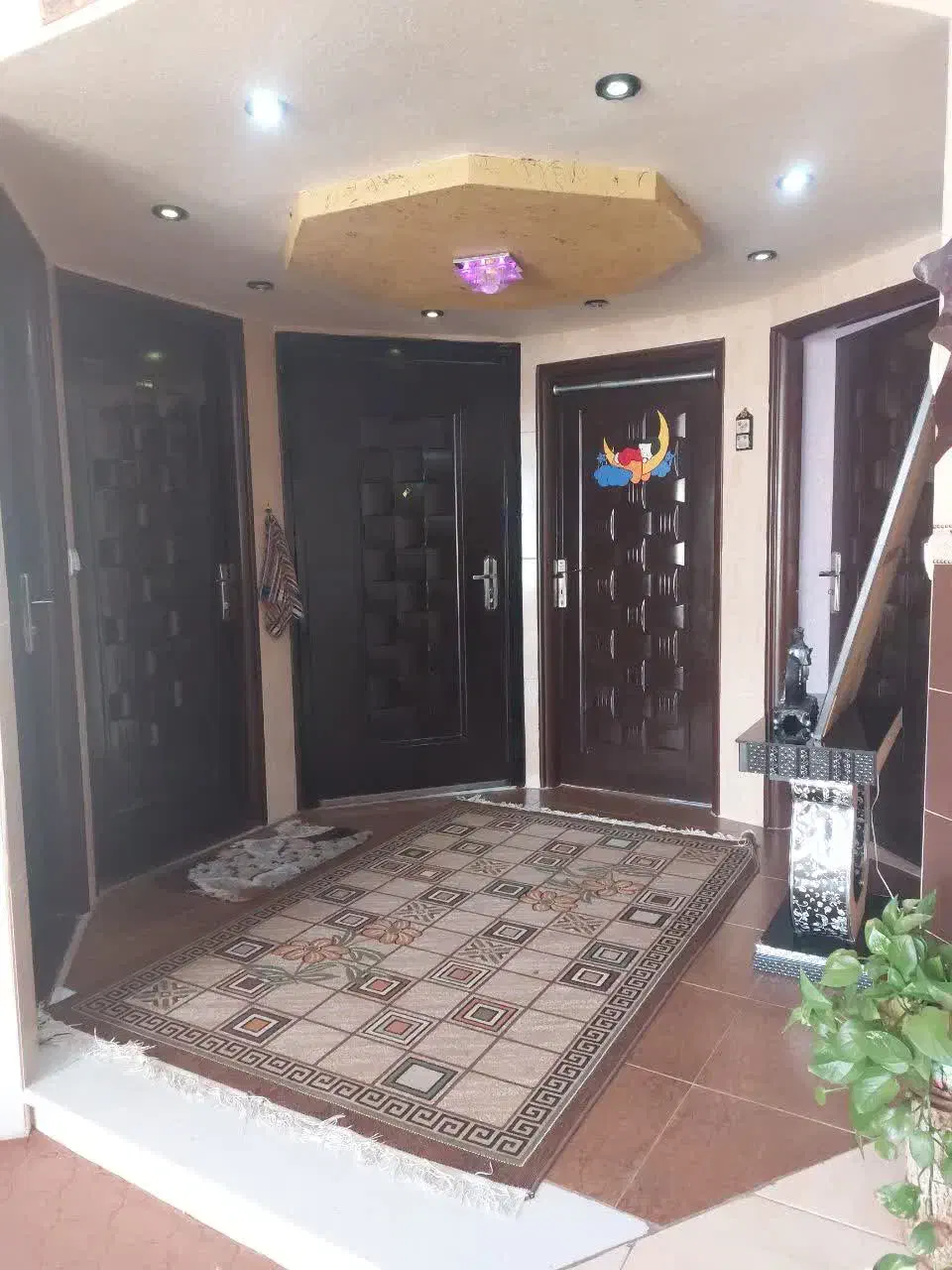 سروستان تفکیکی شخصی|فروش آپارتمان|شهرضا, |دیوار