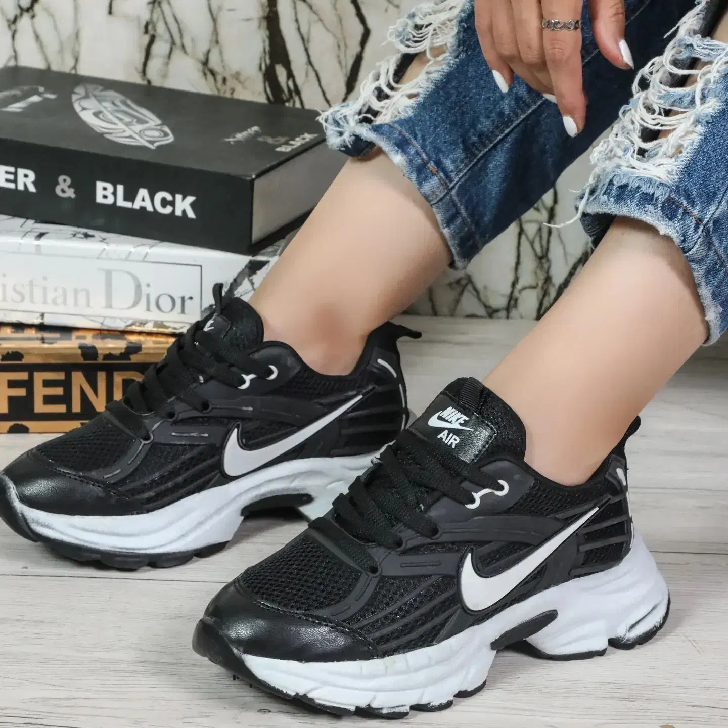 نایک زنانه|کیف، کفش، کمربند|مریوان, |دیوار