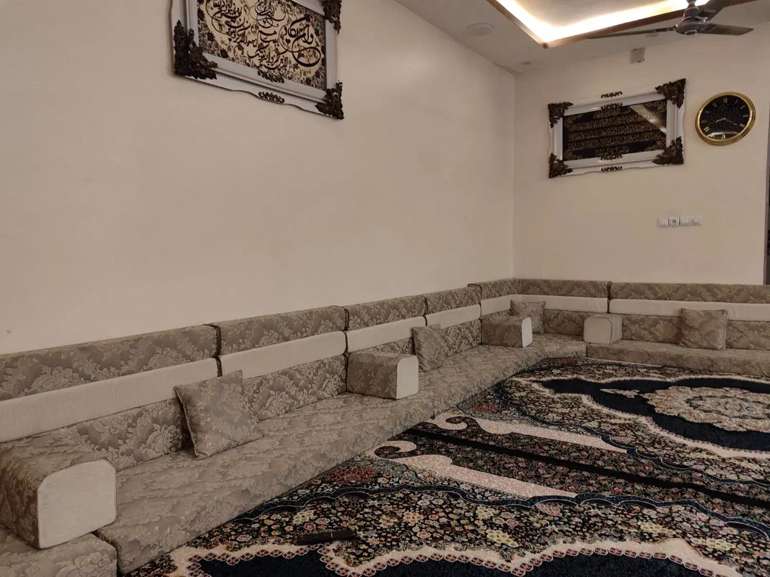 پشتی و کناری خلیجی|پشتی|اهواز, کمپلو جنوبی|دیوار