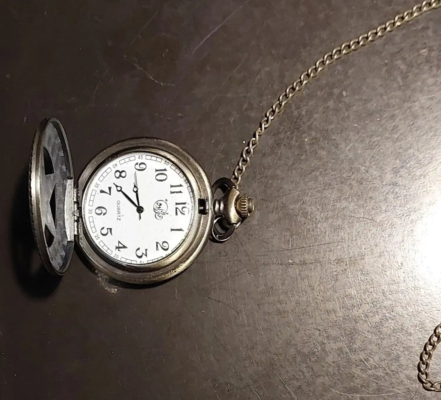 ساعت جیبی کوارتز|ساعت|اردبیل, |دیوار