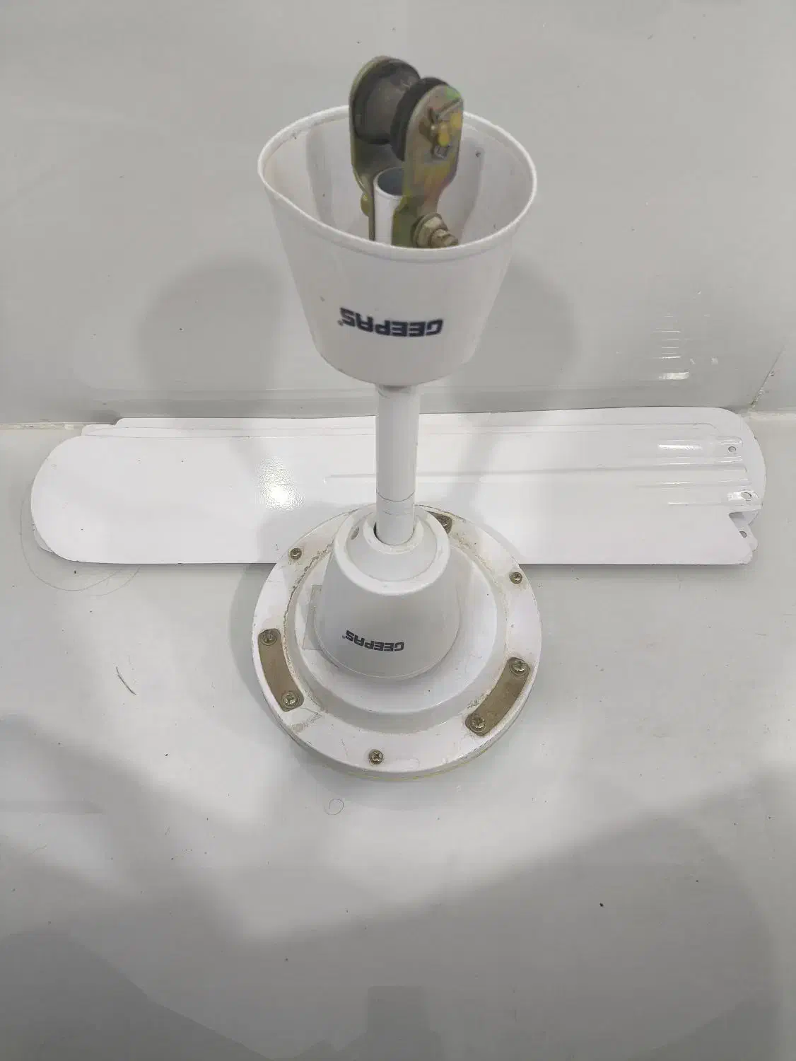 پنکه سقفی|پنکه و تصفیهکنندهٔ هوا|فسا, |دیوار