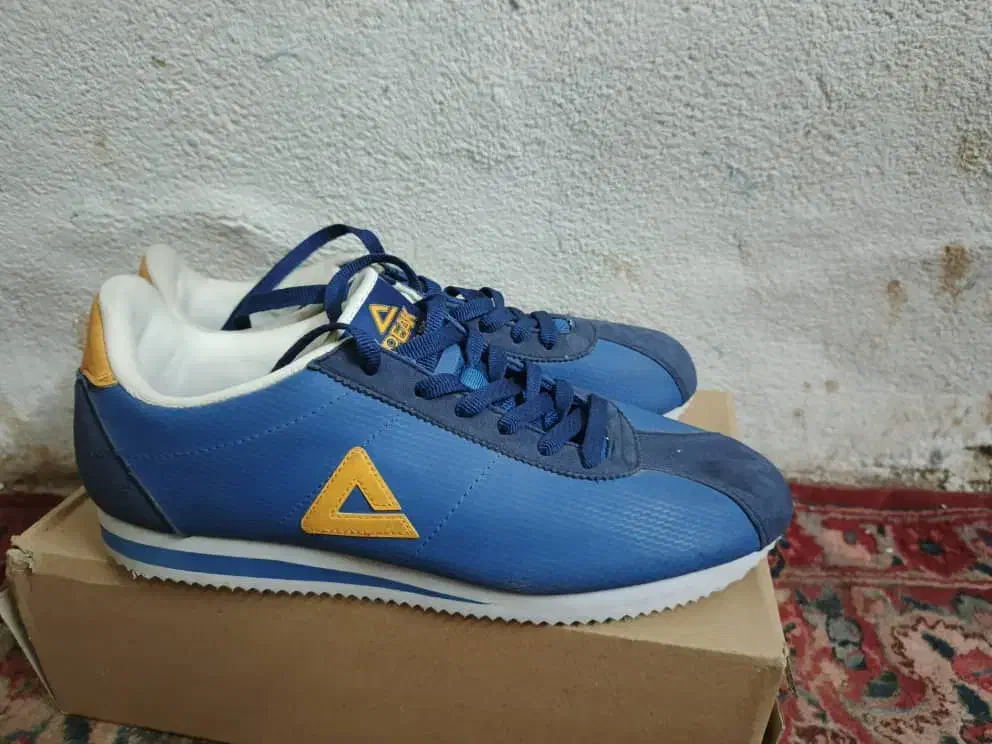 کفش اسپرت|کیف، کفش، کمربند|زاهدان, |دیوار