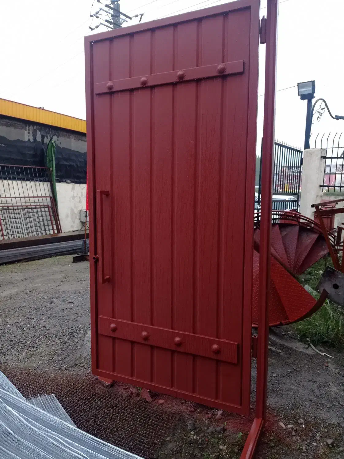 درب آهنی درب حیاط دروازه|عمده‌فروشی|نوشهر, |دیوار