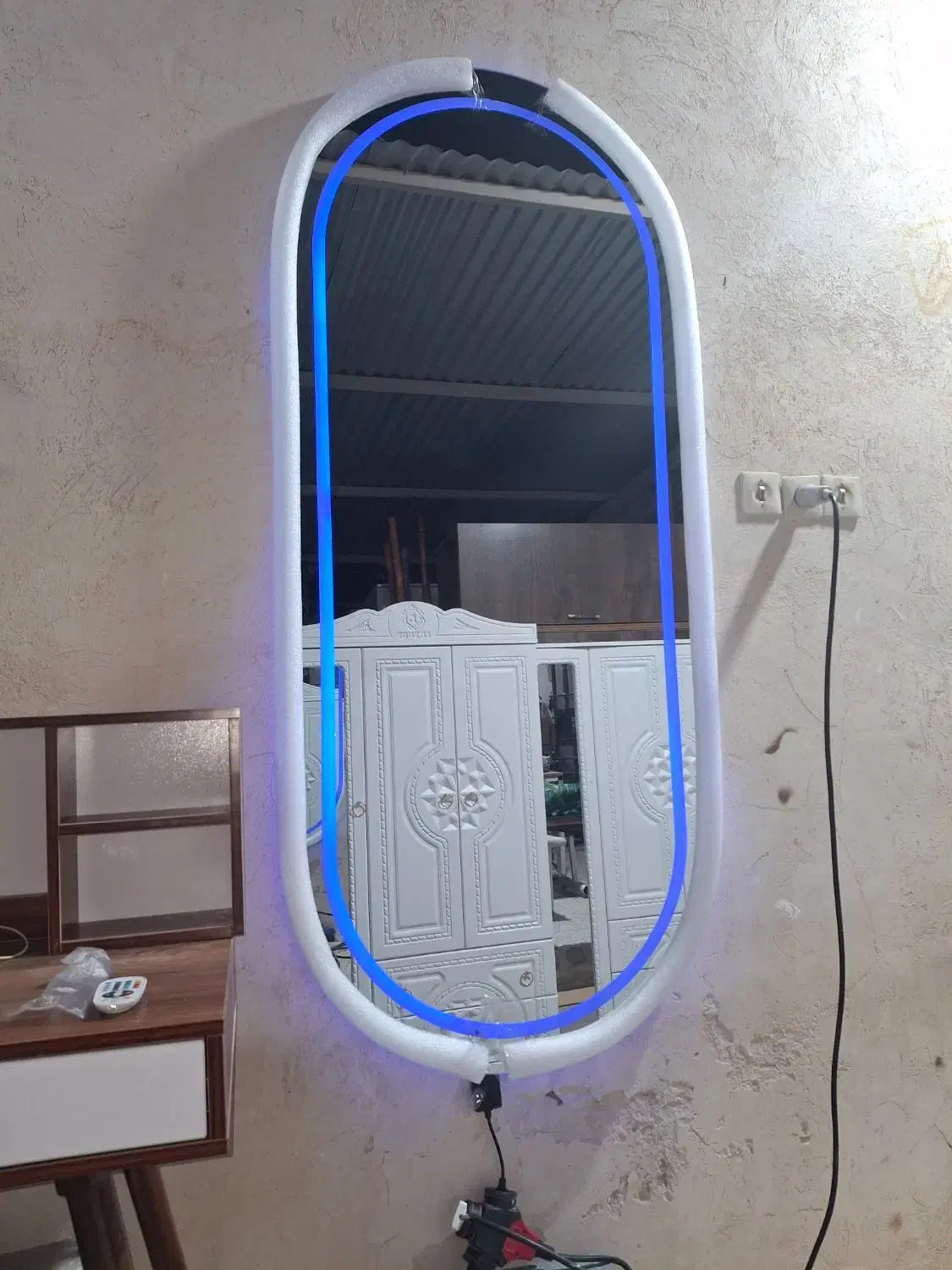 اینه دیواری نور دار کنترولی|آرایشگاه و سالنهای زیبایی|بندر گناوه, |دیوار