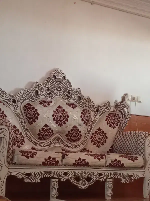 سلطنتی|مبلمان خانگی و میز عسلی|رفسنجان, |دیوار