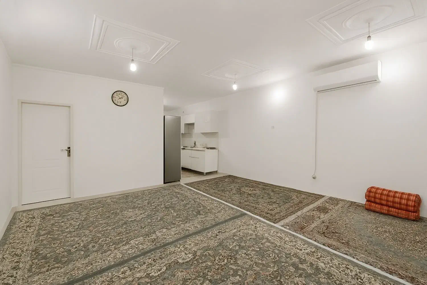 ۱۰۵ متر نوساز / ۱۶ متر مغازه / دارای سند تک برگ|فروش خانه و ویلا|تهران, نعمتآباد|دیوار