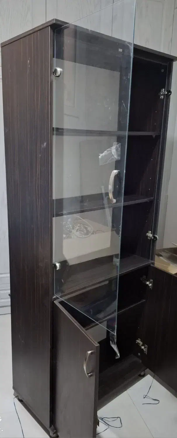 کتابخانه شیشه ای جادار و مقاوم|کتابخانه، شلف، قفسه‌های دیواری|مشهد, جاهد شهر|دیوار