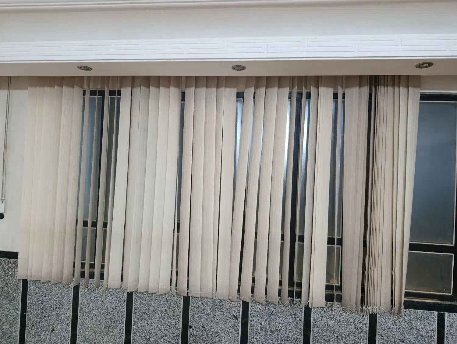 کرکره عمودی|پرده، رانر، رومیزی|اسفراین, |دیوار