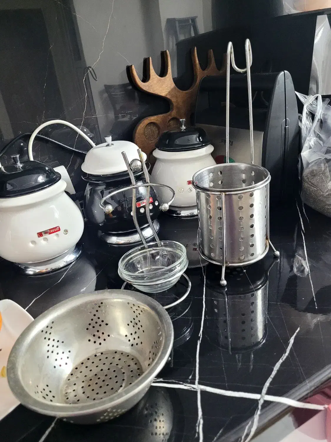 جا قاشقی اویز،جا کفگیر کنار گازوتفاله گیر استیل|آبچکان و نظمدهنده ظروف|مشهد, نکاح|دیوار