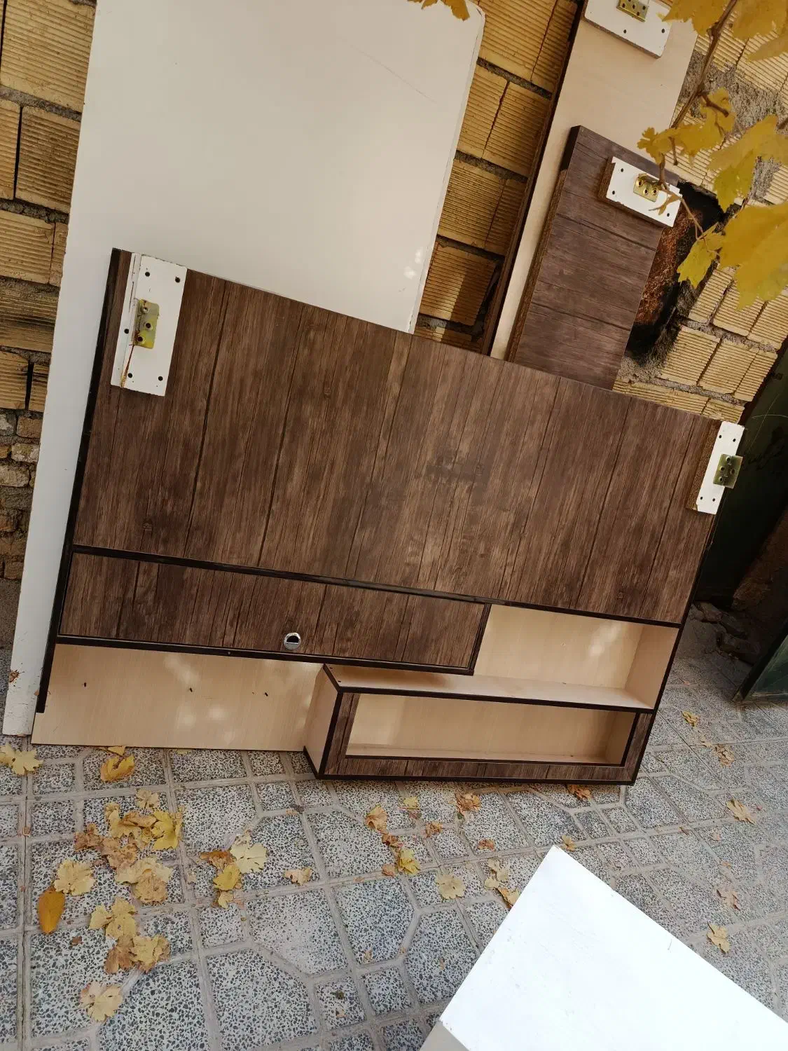 تخت و تشک|مبلمان خانگی و میز عسلی|شهرکرد, |دیوار