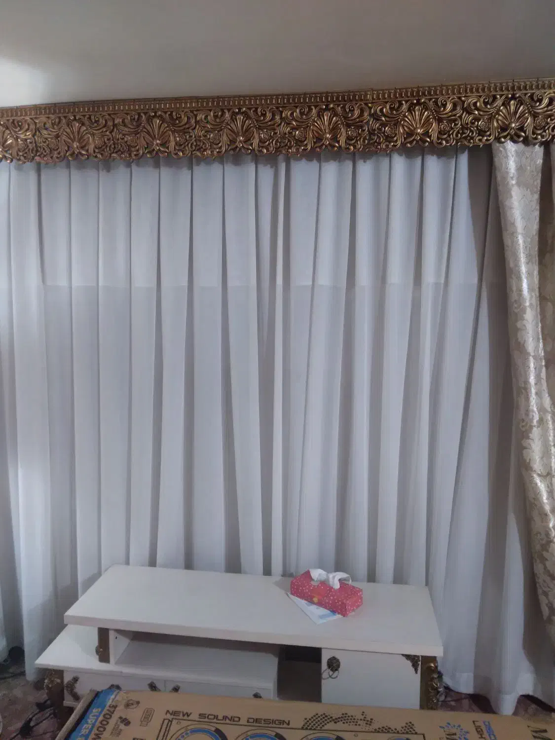 پرده حریر شیری،رنگ|پرده، رانر، رومیزی|تهران, امانیه|دیوار