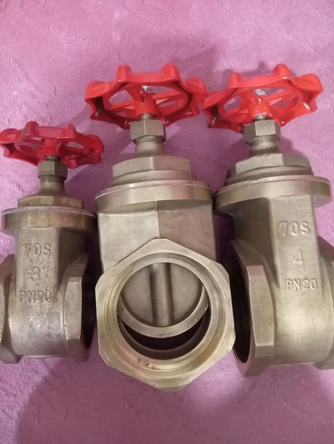 شیر آلات برنجی همه سالم|مصالح و تجهیزات ساختمان|فلاورجان, |دیوار