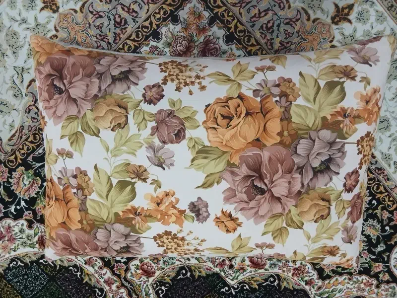 روبالشتی نو|رختخواب، بالش، پتو|قلعه شاهین, |دیوار