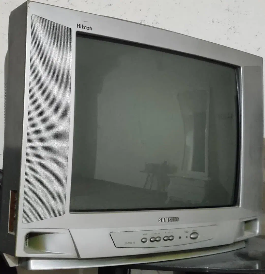 تلویزیون|تلویزیون و پروژکتور|کارون, |دیوار