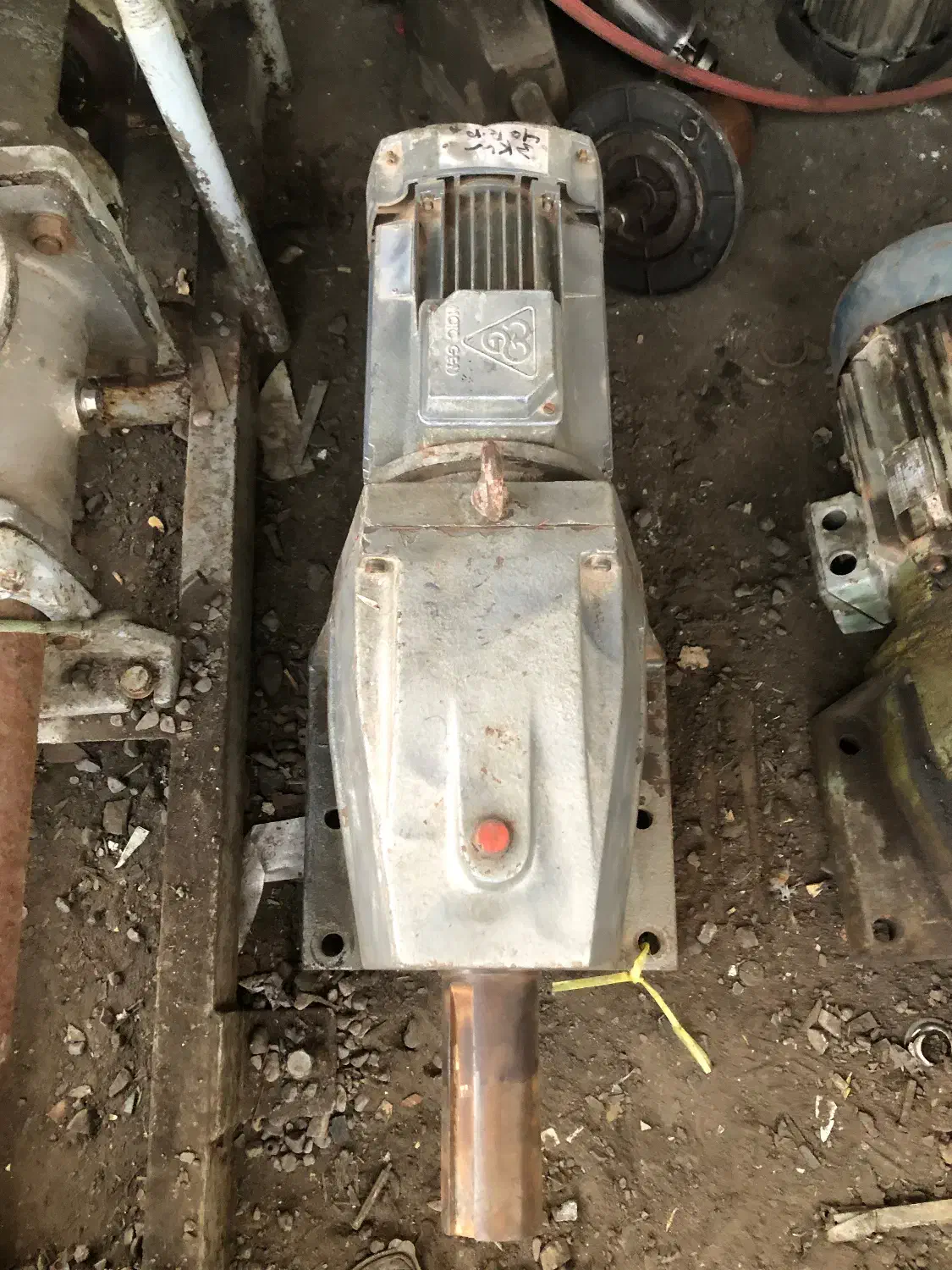 دینام گیربکس|ماشین‌آلات صنعتی|مشهد, رباط طرق|دیوار