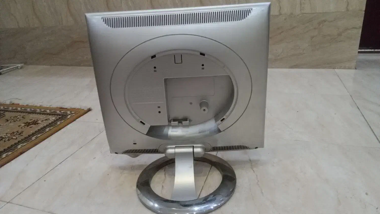 مانیتور LG  Flatron|صوتی و تصویری|بندرعباس, |دیوار