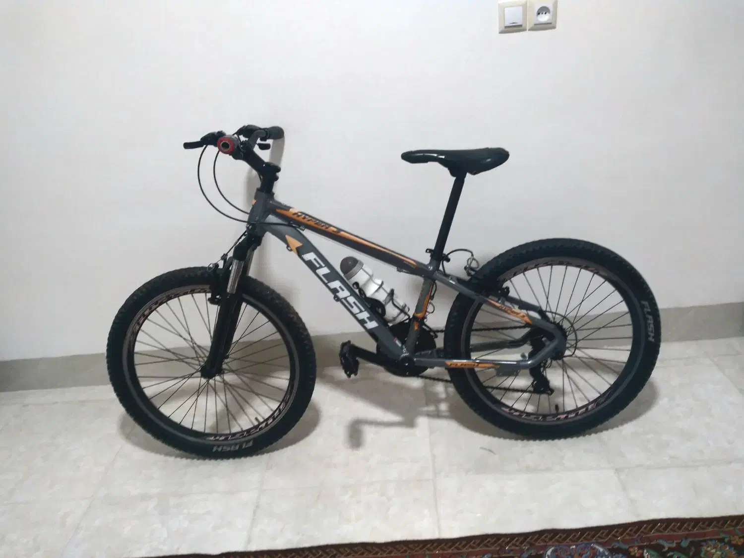 فروش دوچرخه فلش ۲۴|دوچرخه، اسکیت، اسکوتر|رفسنجان, |دیوار