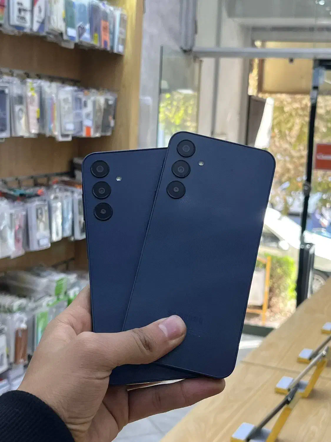 2 تا سامسونگ A25|موبایل|کاشان, دروازه فین|دیوار