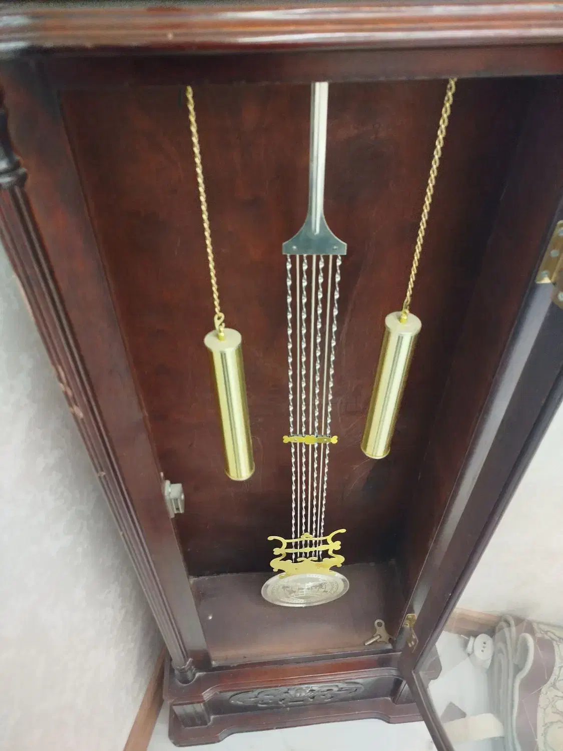 ساعت ایستاده کلاسیک|ساعت دیواری و تزئینی|شیراز, چوگیاه‎|دیوار