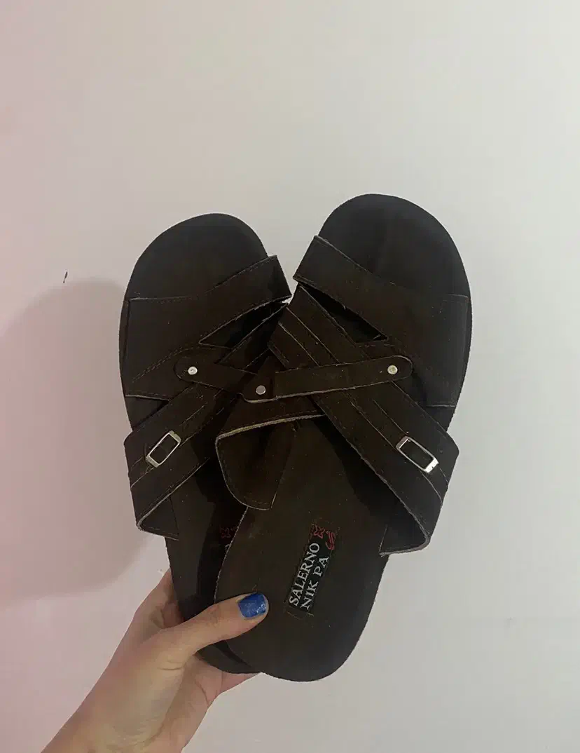 صندل|کیف، کفش، کمربند|قم, سالاریه|دیوار