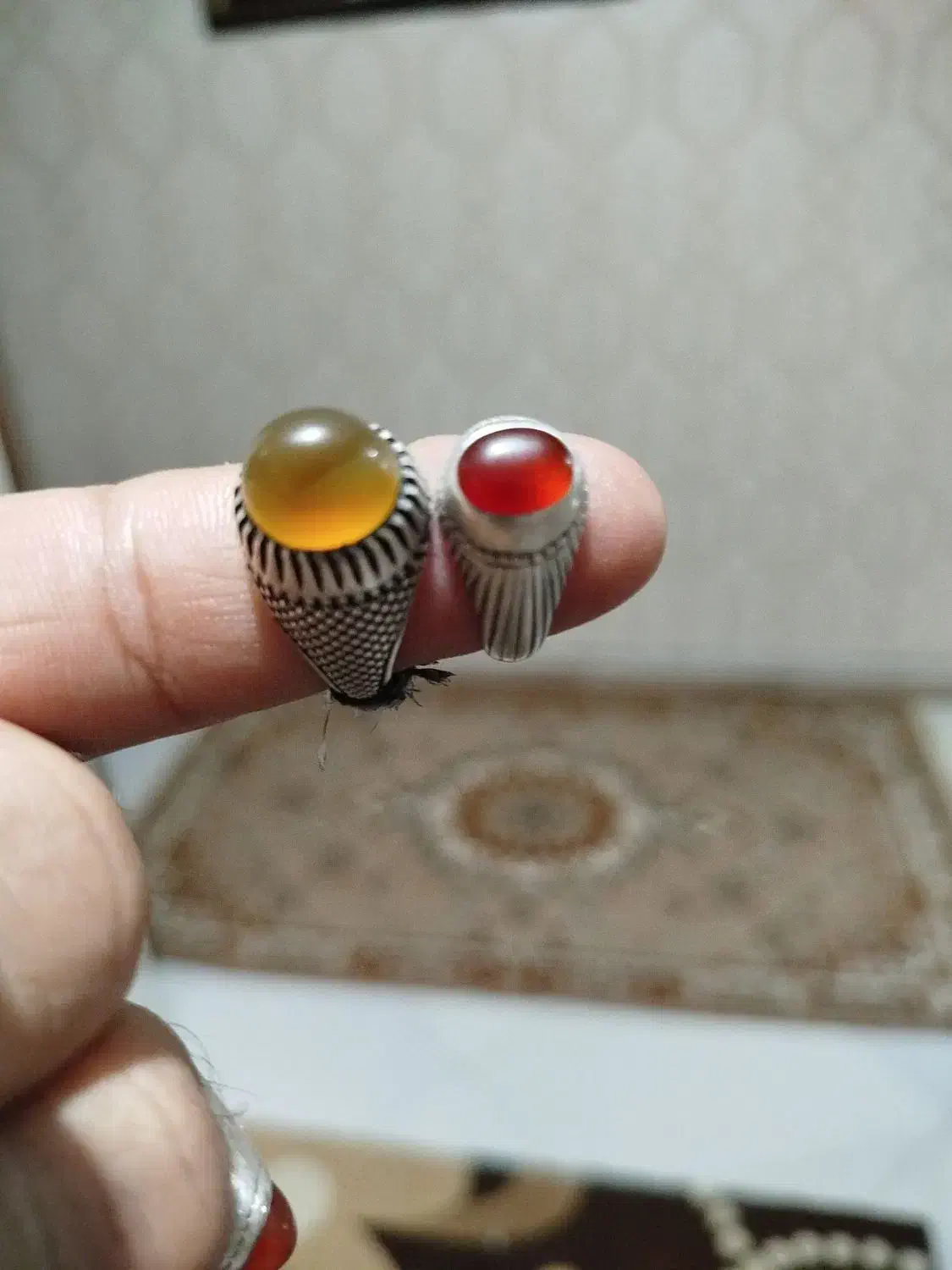 انگشتر کهنه|جواهرات|آبپخش, |دیوار