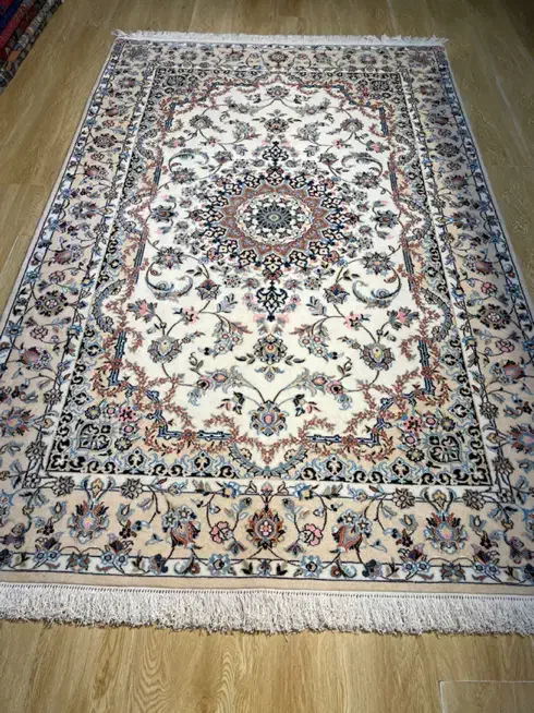 فرش ۴ متری اکبند نایین گل ابریشم|فرش|تهران, سلسبیل شمالی|دیوار