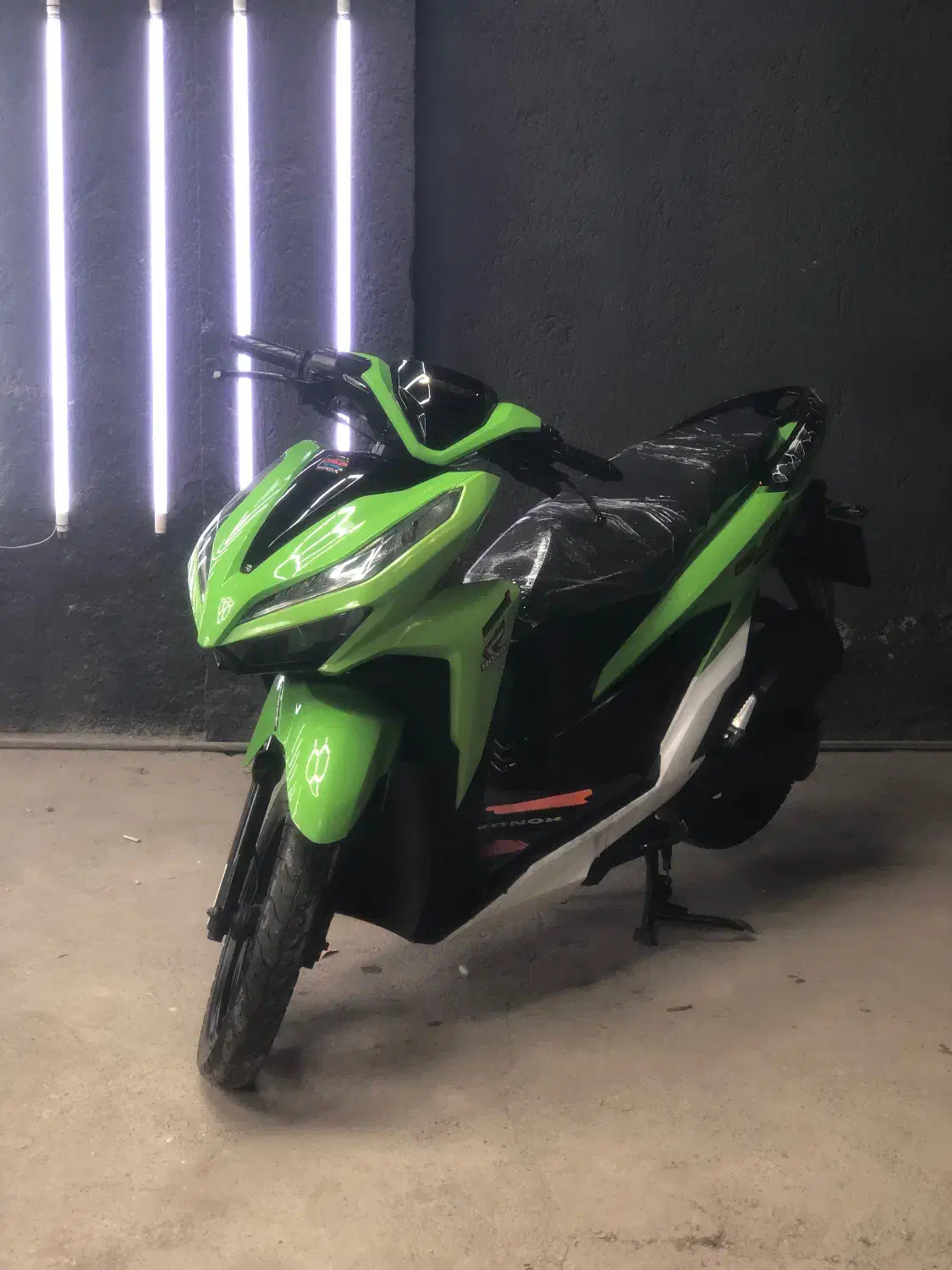 کلیکمدل۱۴۰۰|موتورسیکلت|آق قلا, |دیوار