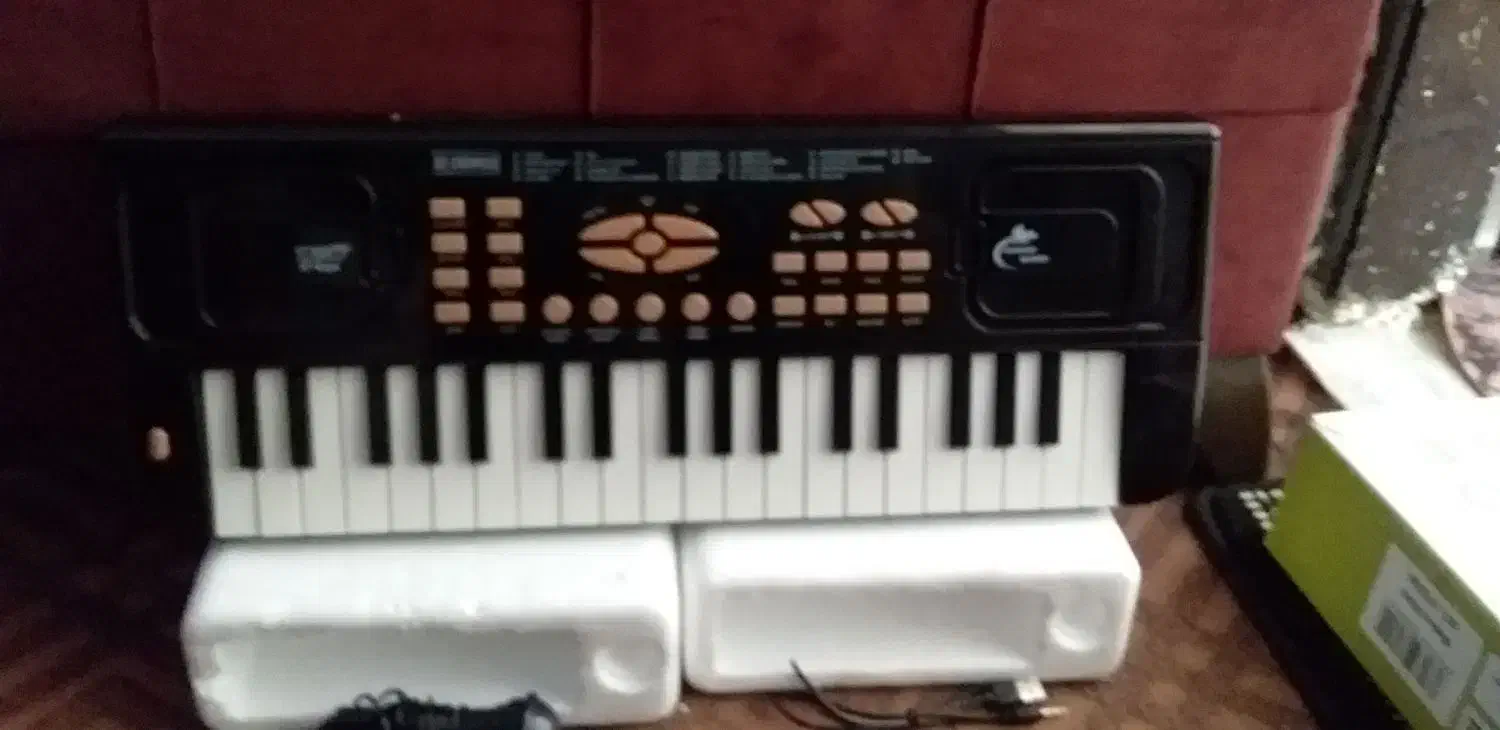 ارگ ریتمی|پیانو، کیبورد، آکاردئون|ارومیه, |دیوار