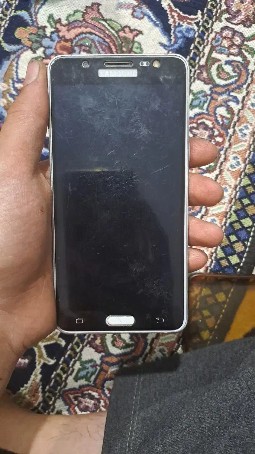 سامسونگ Galaxy J5 (2016) با حافظهٔ ۱۶ گیگابایت|موبایل|شال, |دیوار