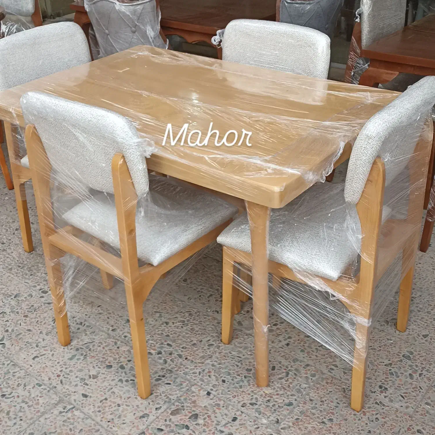 ناهارخوری روسی افرا|میز و صندلی غذاخوری|تهران, صاحب الزمان|دیوار