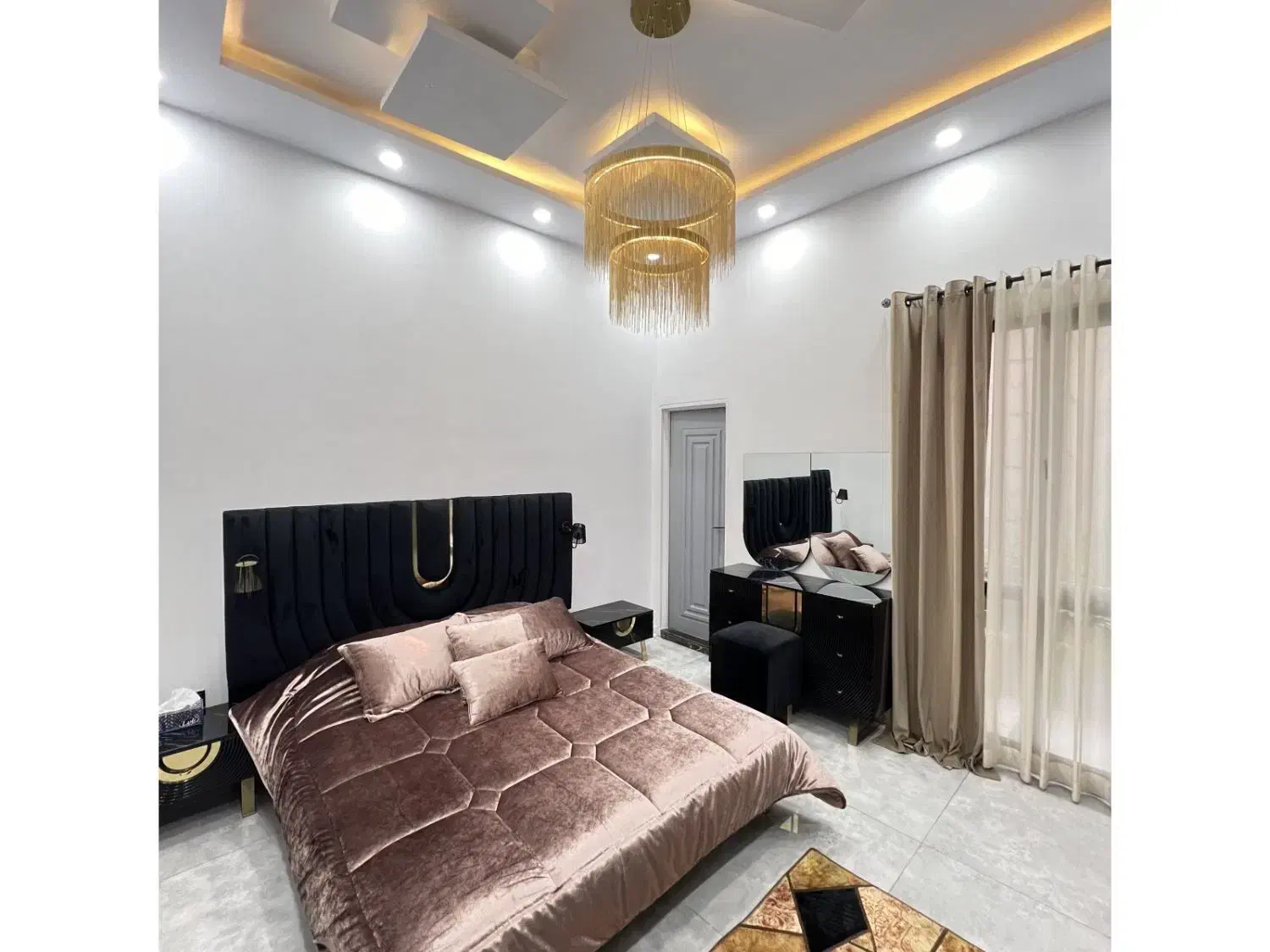 اجاره واحد لوکس مبله هتلی بانظافت روزانه چیتگر|اجارهٔ کوتاهمدت آپارتمان و سوئیت|تهران, شهرک چیتگر|دیوار