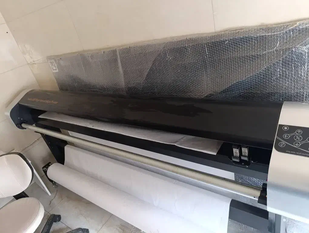 پلاتر عرض 165همراه قفل نرم افزارو..درحد واقعی|پرینتر، اسکنر، کپی، فکس|تهران, سازمان برنامه جنوبی|دیوار