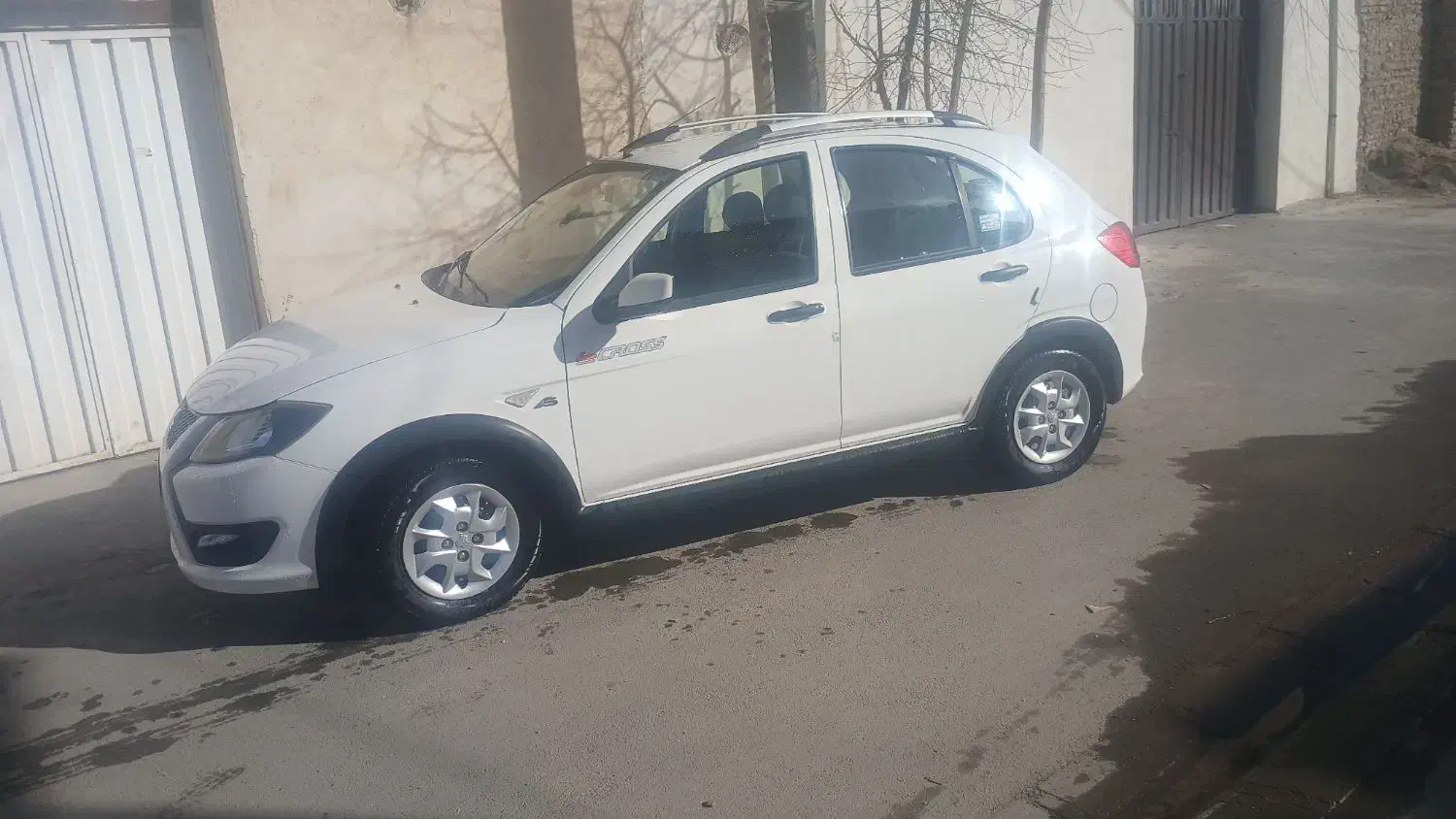 کوییک ۴۰۲|خودرو سواری و وانت|ملایر, |دیوار