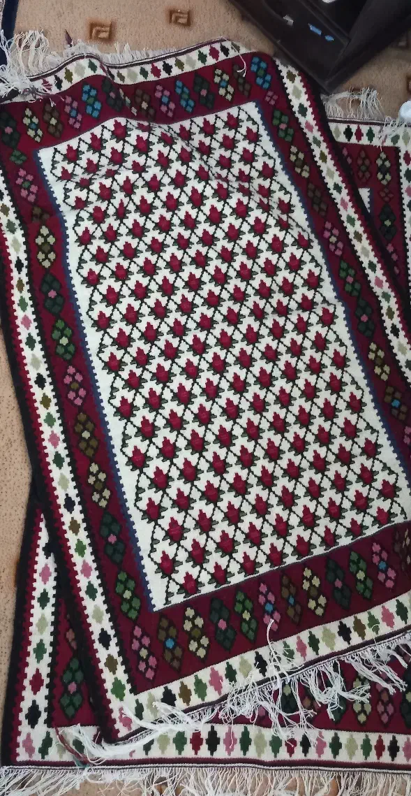 دو تا گلیم نو|گلیم، جاجیم، گبه|زنجان, |دیوار