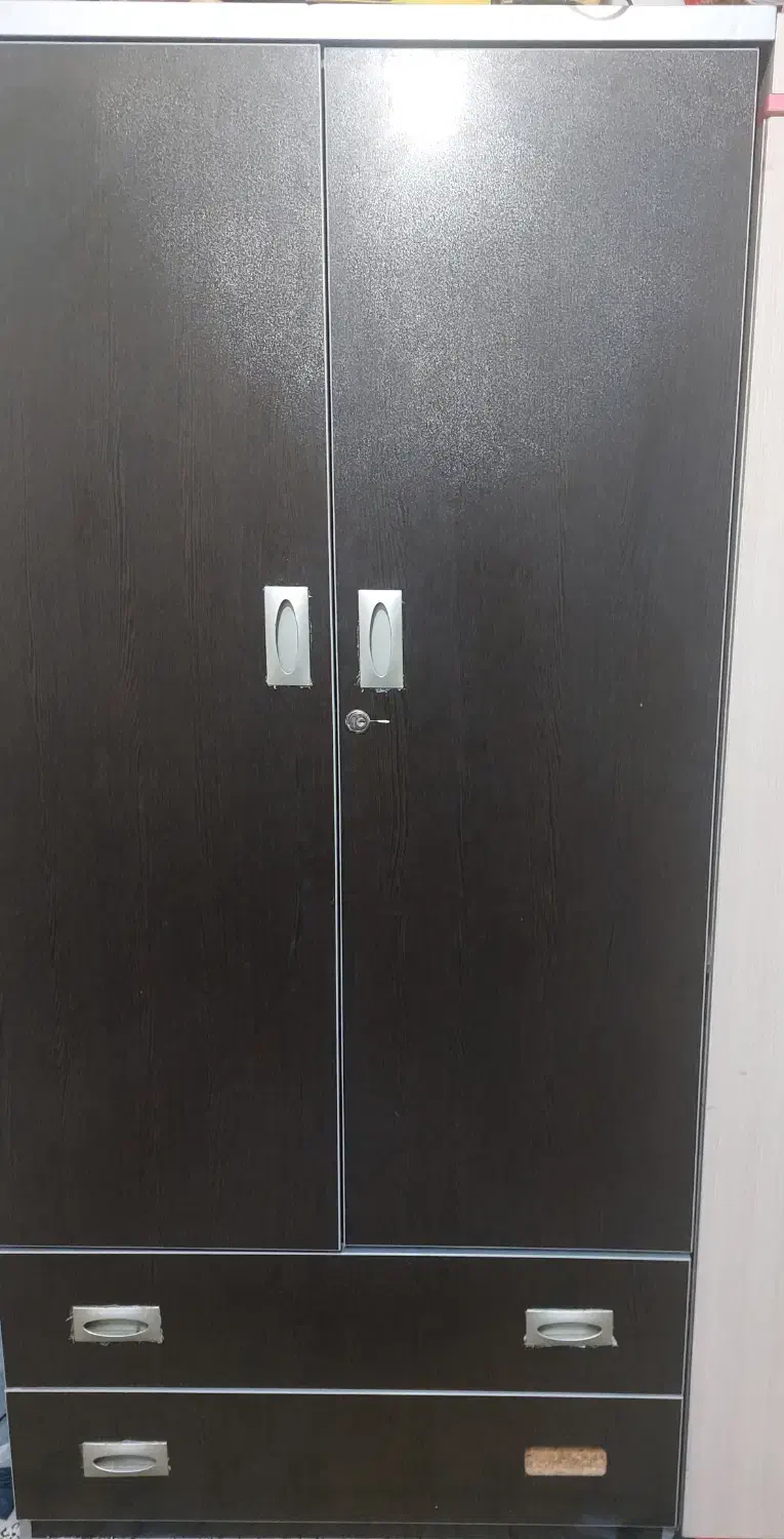 کمد لباس سالم و محکم|جاکفشی، کمد، دراور|قم, سالاریه|دیوار