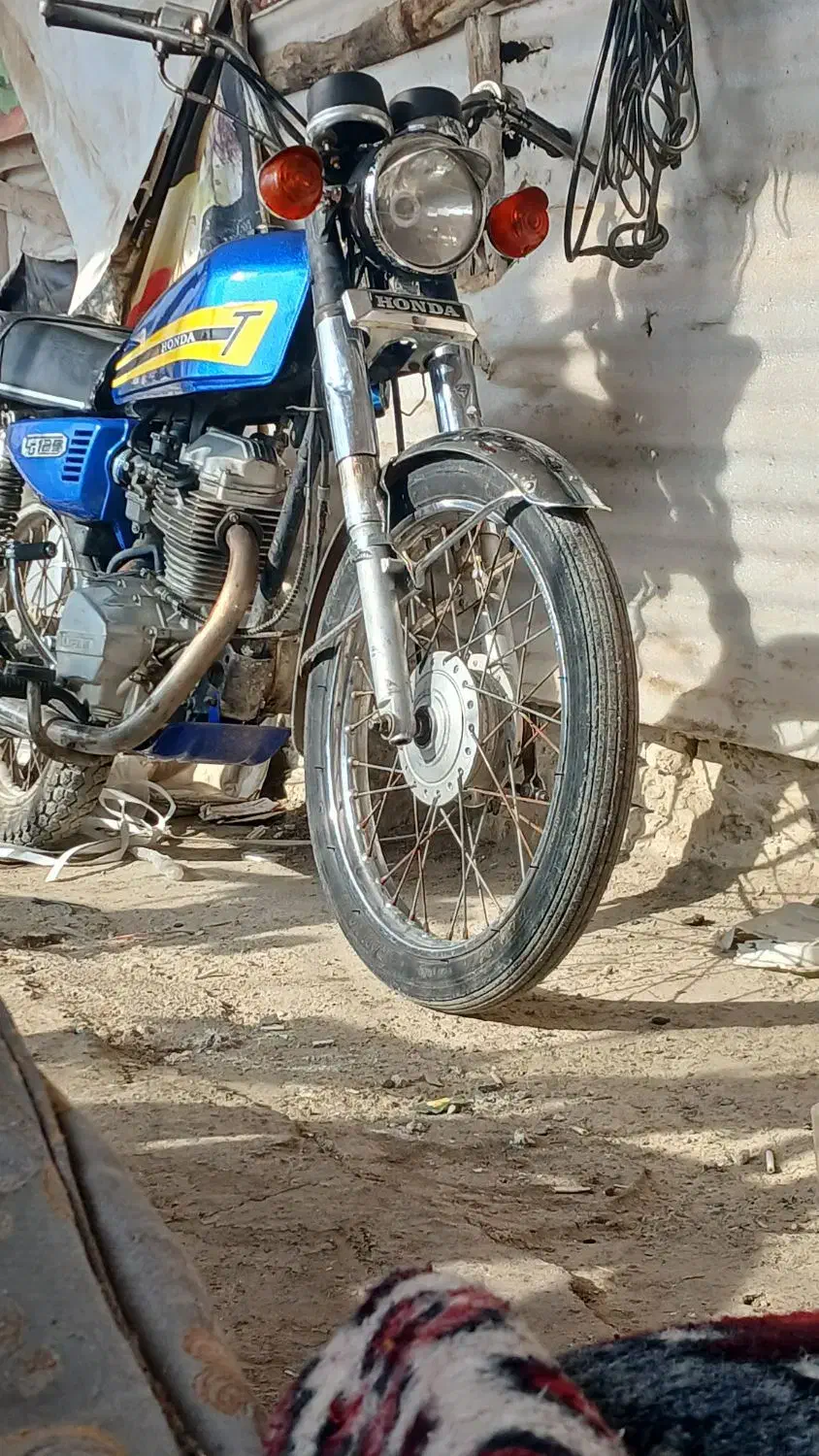 موتور|موتورسیکلت|اهر, |دیوار