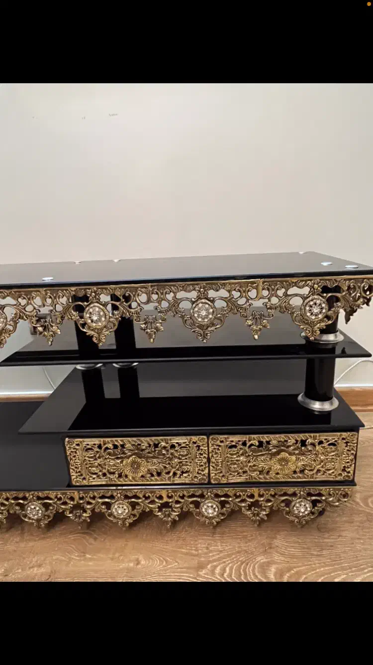 میز تلویزیون برنز اصل آنتیک قدیمی دوعدد کشودوطبقه|میز تلویزیون|تهران, قلمستان|دیوار