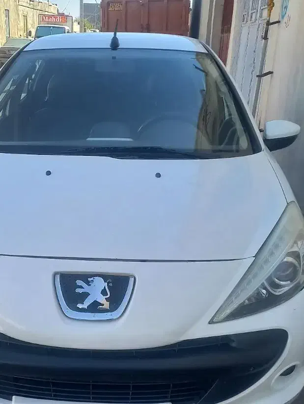 207 مدل ۹۶|خودرو سواری و وانت|جیرفت, |دیوار