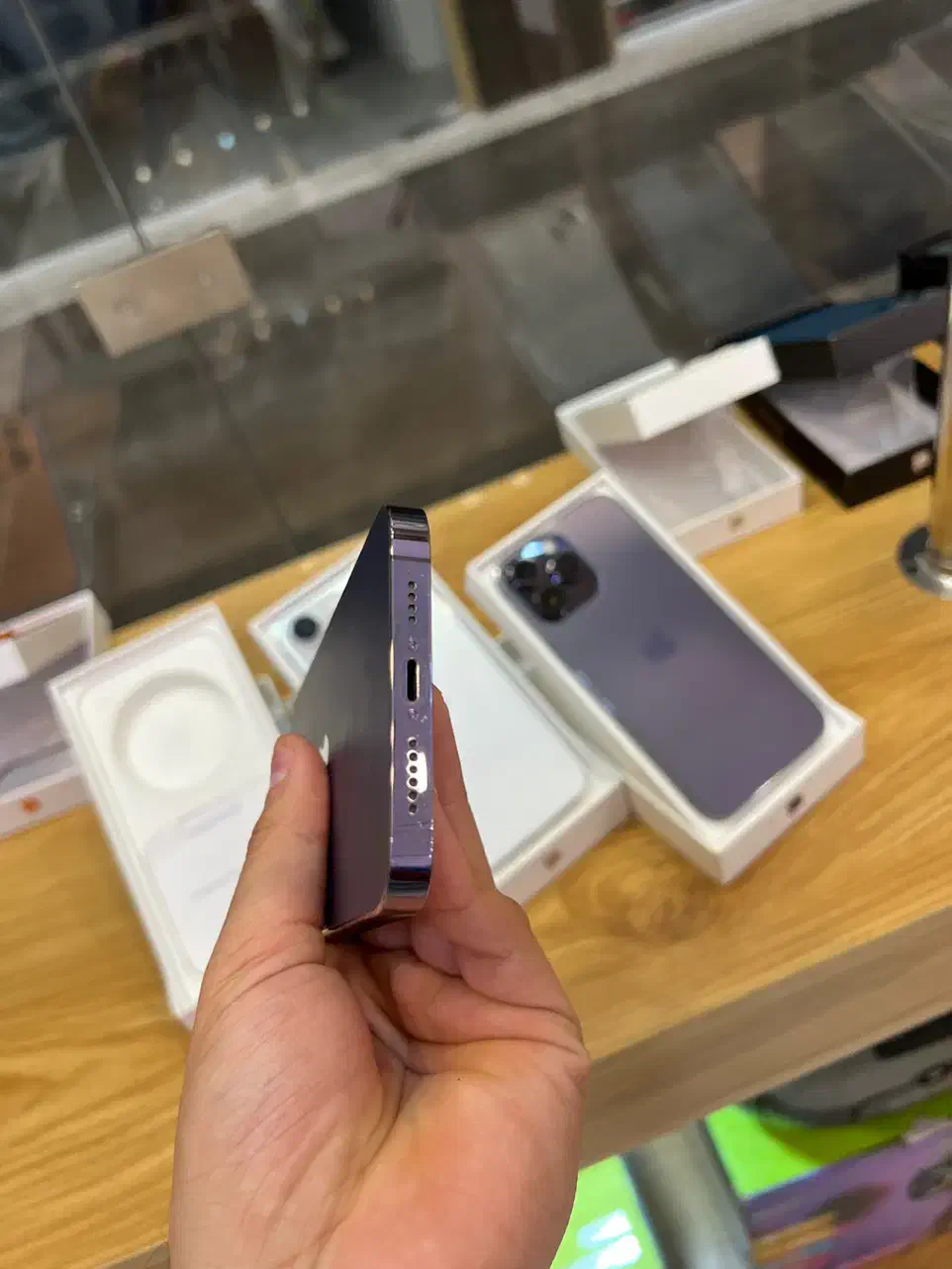 iphone 14 pro max دو سیم و تک سیم پک اصلی|موبایل|شیراز, فخرآباد (دروازه کازرون)|دیوار