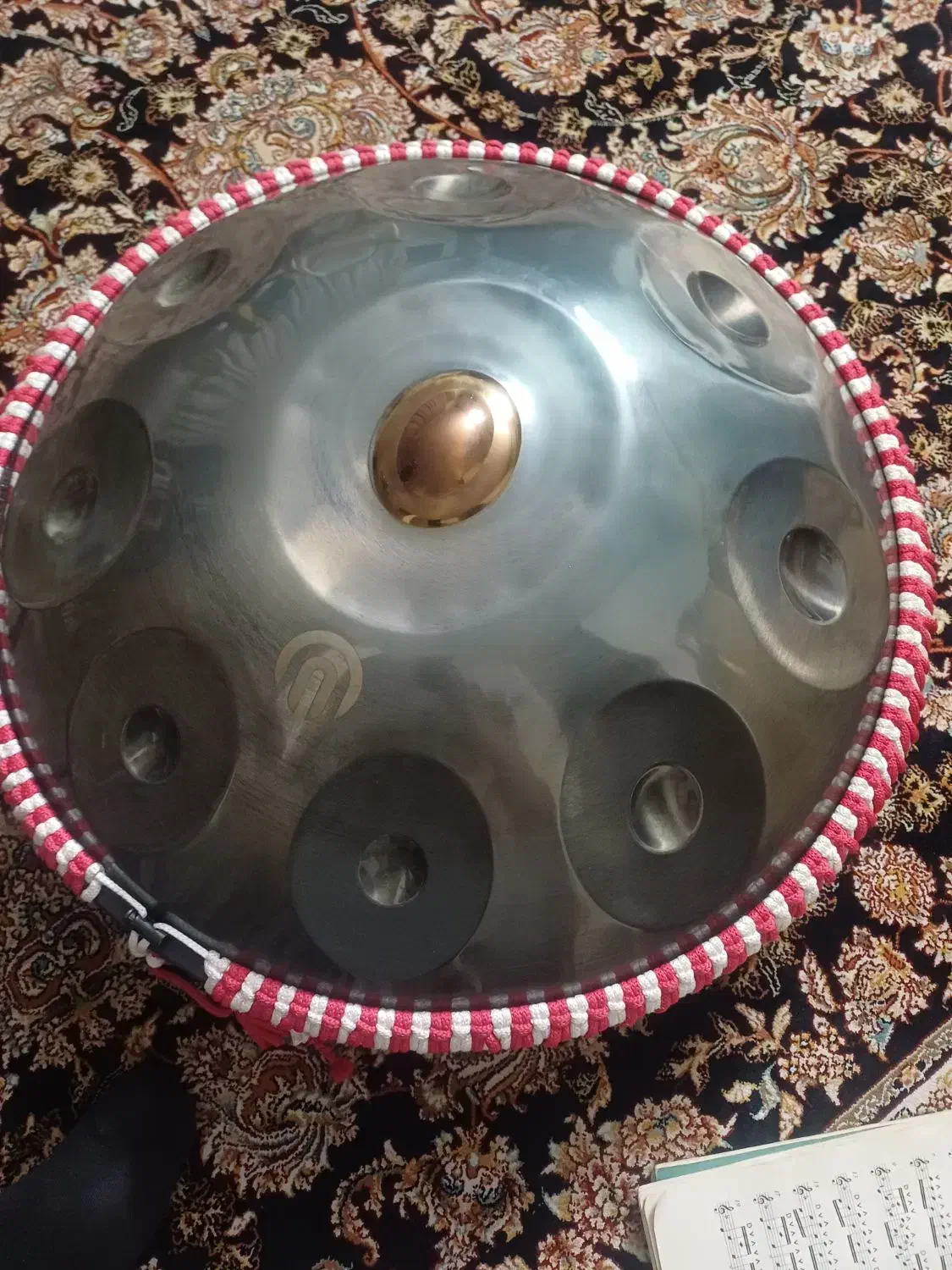 هنگدرام|درام و پرکاشن|چهارباغ, |دیوار