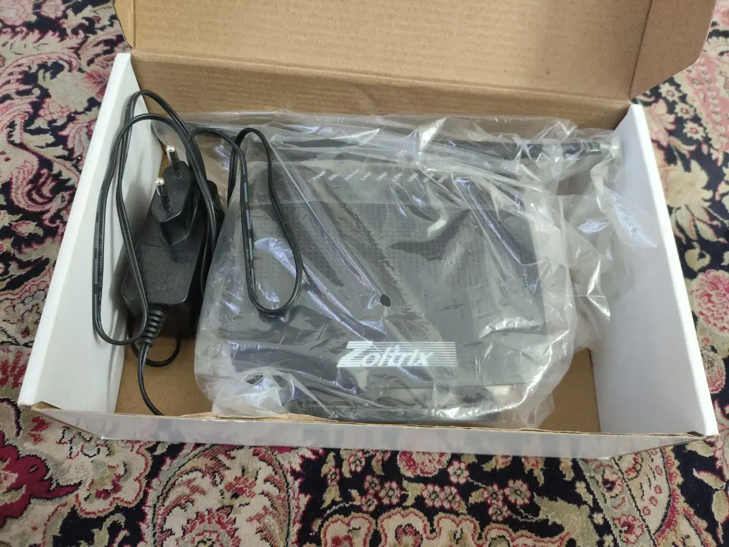 مودم زولتریکس در حد|مودم و تجهیزات شبکه|یزد, |دیوار