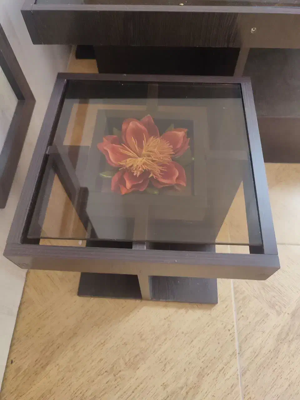 میز عسلی به همراه ۳ میز جلو مبلی کوچک|مبلمان خانگی و میز عسلی|سبزوار, قاضی زاد|دیوار