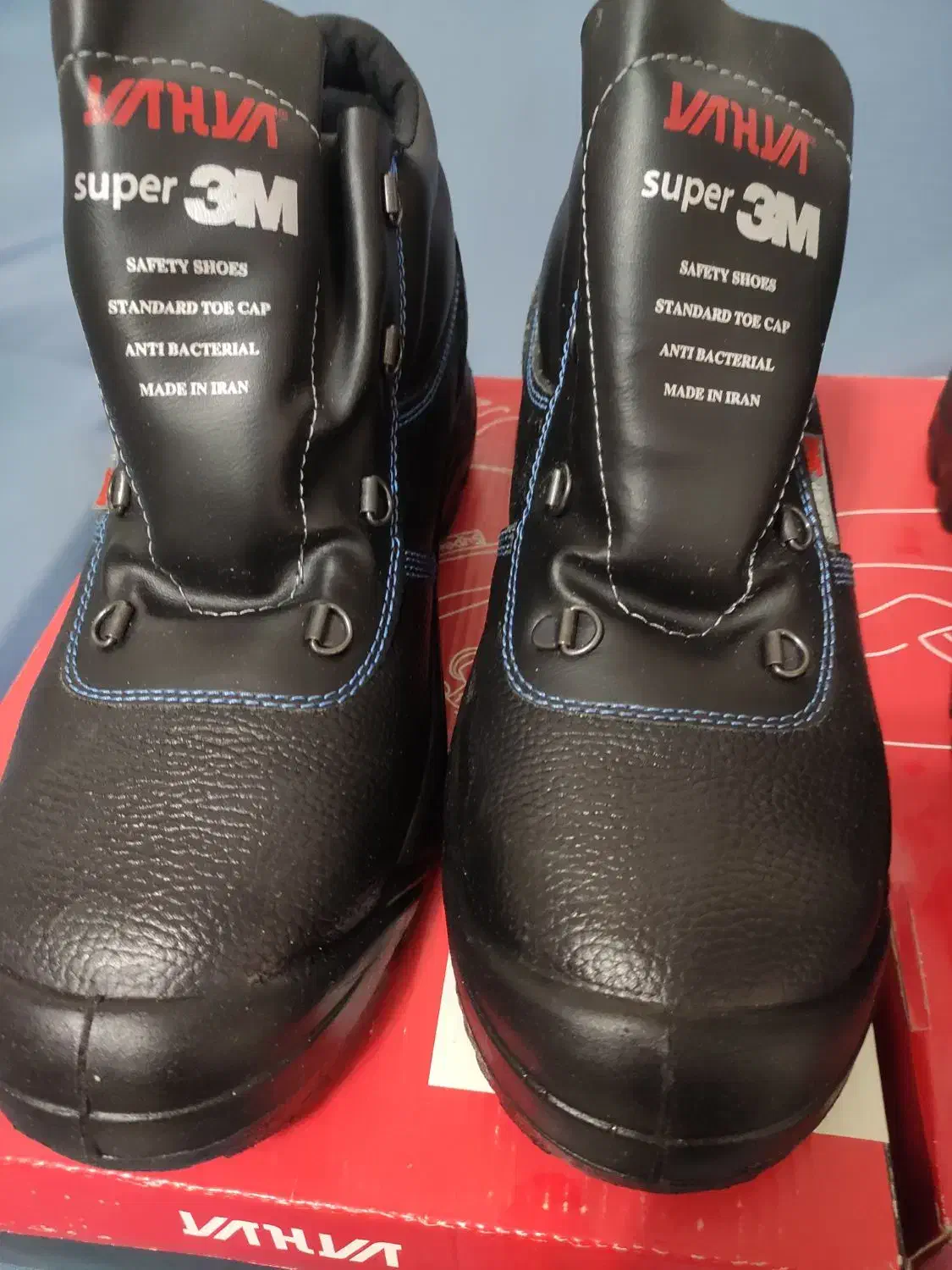 کفش ایمنی|کیف، کفش، کمربند|اصفهان, کوی امیریه|دیوار