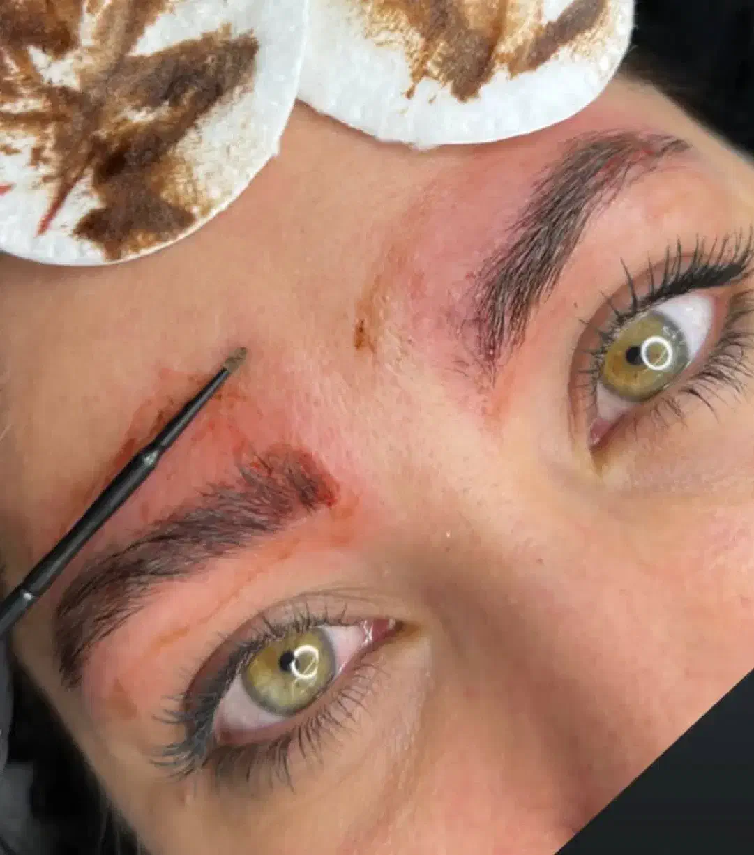 ریمو تخصصی ابرو با مواد اورجینال فی ریموال|خدمات آرایشگری و زیبایی|لاهیجان, کوی خزر|دیوار