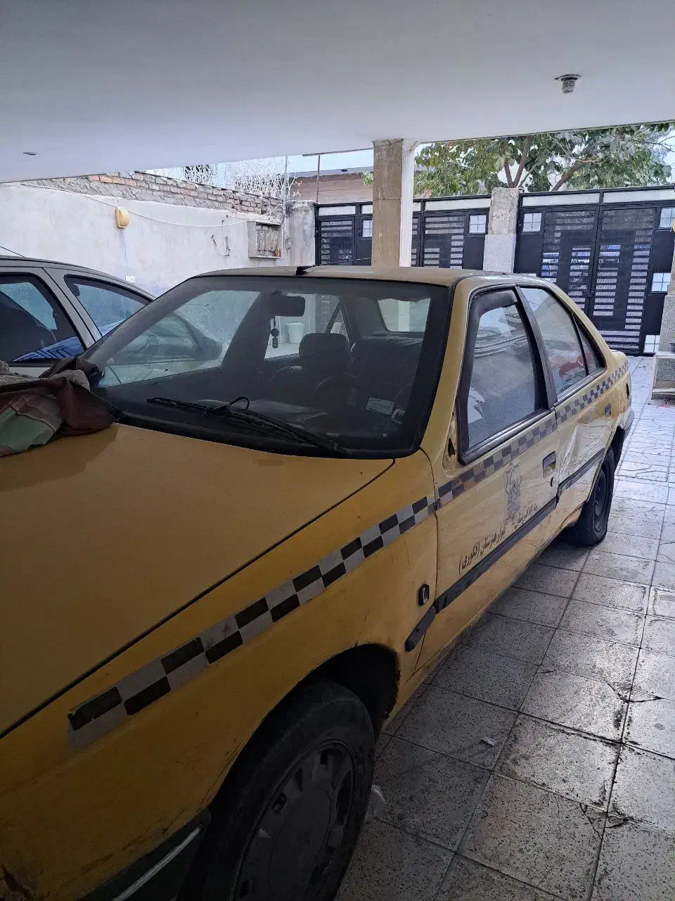 فروش 405تاکسی مدل 90|خودرو سواری و وانت|مشهد, سرافرازان|دیوار