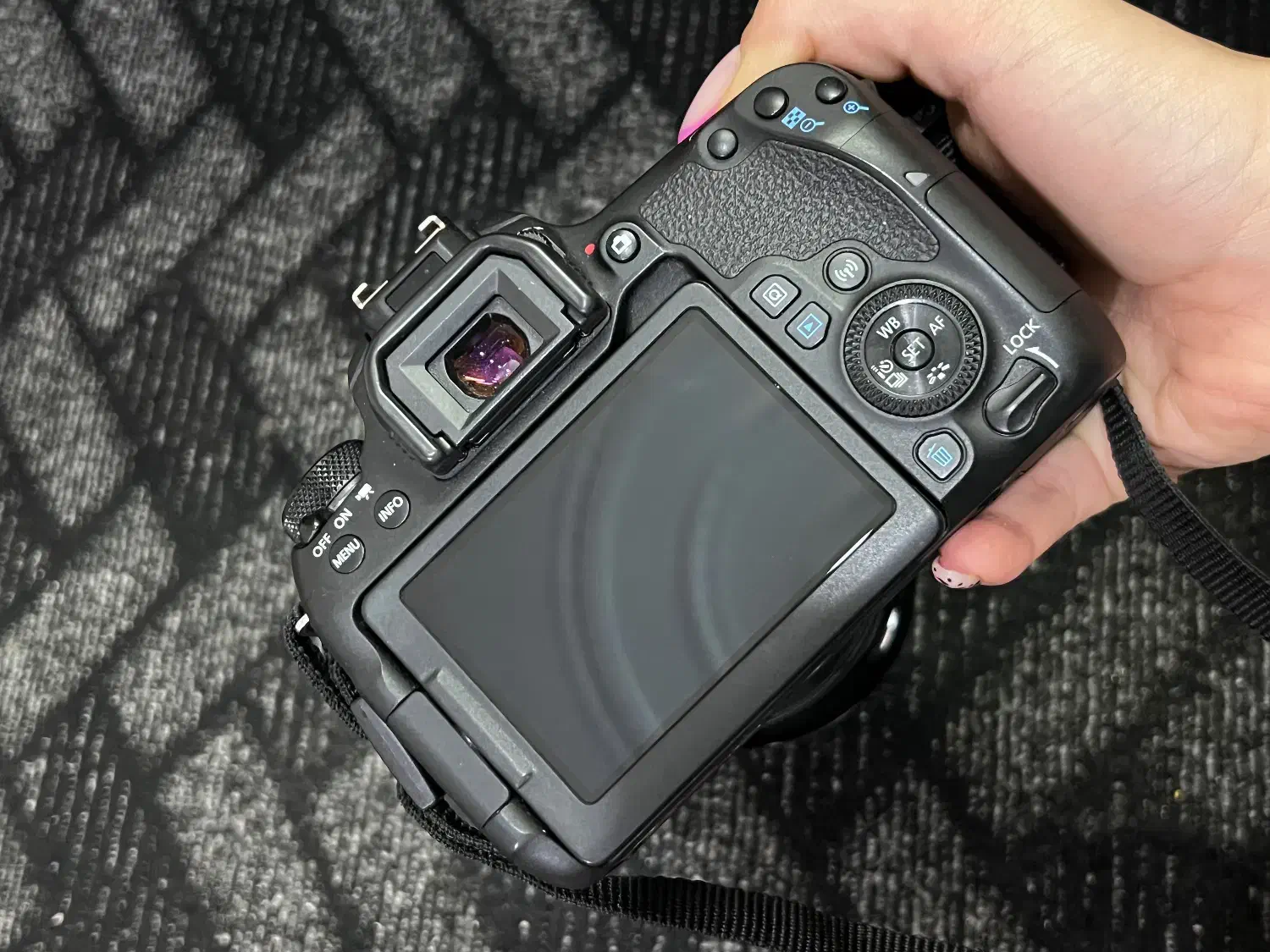 دوربین canon 77D با تجهیزات|دوربین عکاسی و فیلمبرداری|نیشابور, شهرک اندیشه|دیوار