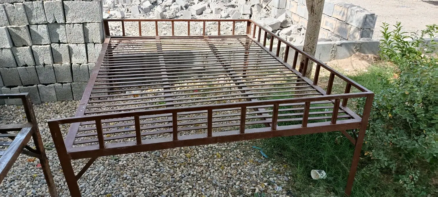 تخت آهنی2×2|تخت و سرویس خواب|دزفول, |دیوار