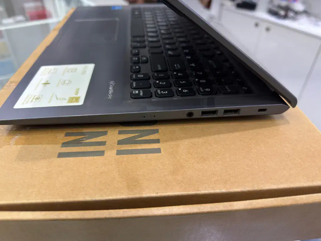 Laptop asus vivobook R-565|رایانه همراه|ورامین, ورامین|دیوار