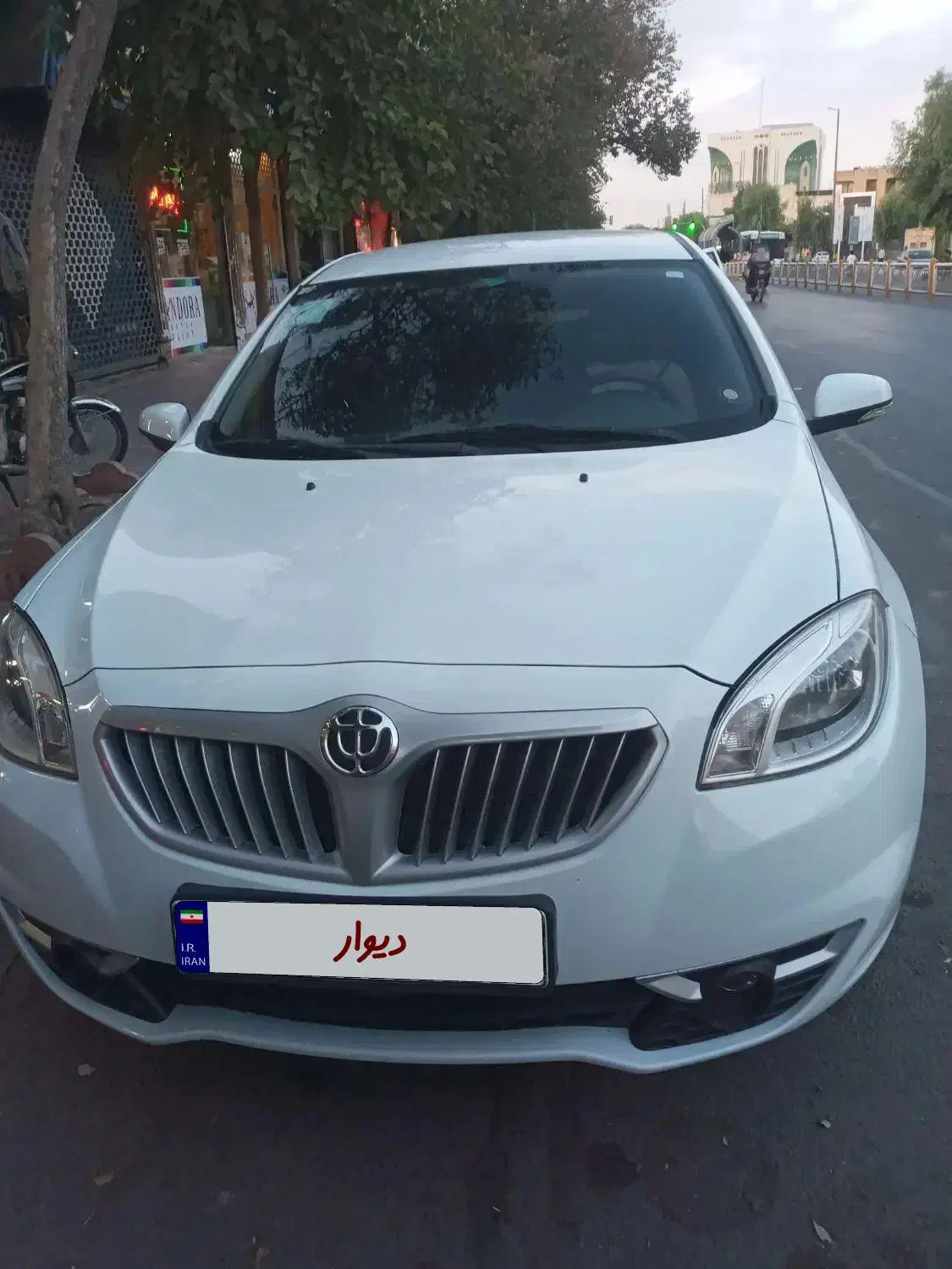 فروش  برلیان ۳۳۰ دنده مدل۹۶ بیرنگ|خودرو سواری و وانت|قم, آزادگان|دیوار