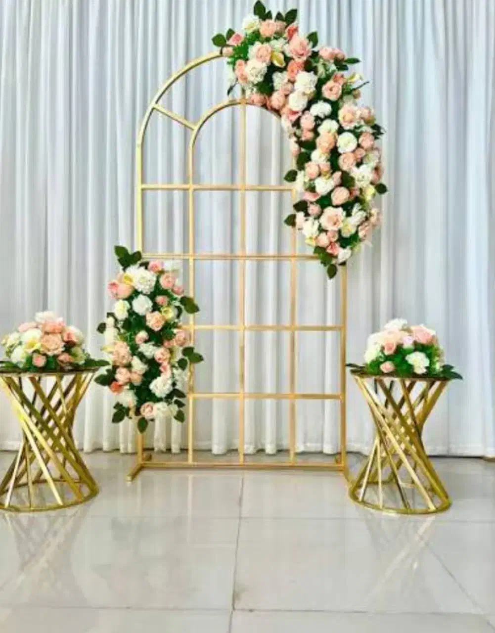 دکور نامزدی بگراند استند اجاره ای|خدمات پذیرایی، مراسم|کرمانشاه, |دیوار